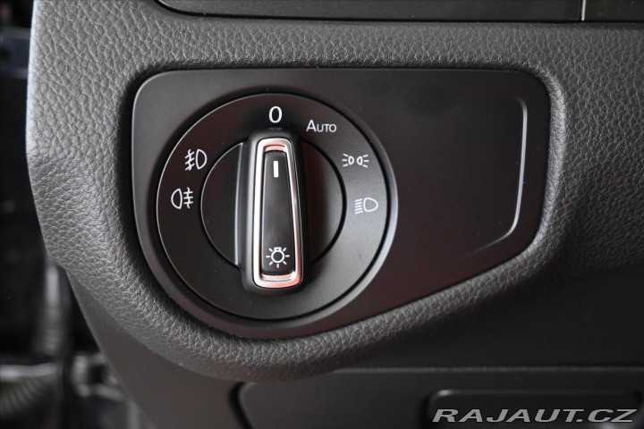 Volkswagen Golf 1,6 TDi 85kW COMFORTLINE 2020