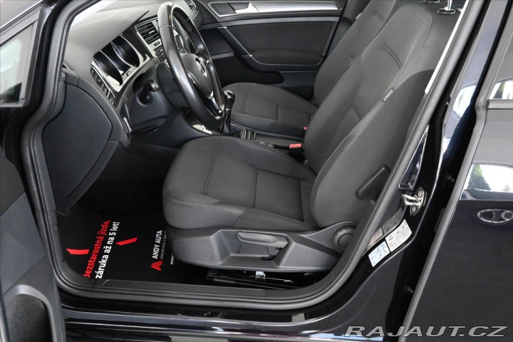 Volkswagen Golf 1,6 TDi 85kW COMFORTLINE 2020