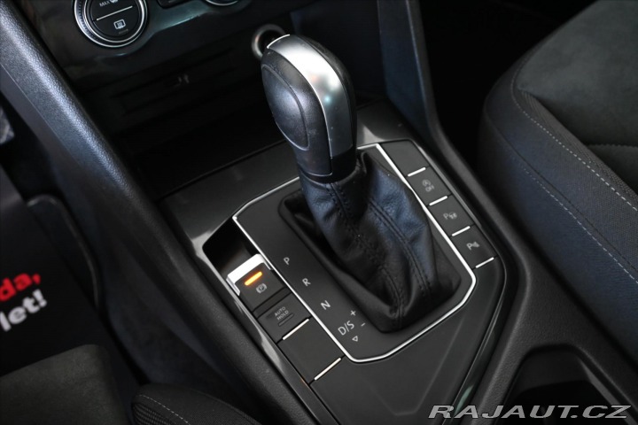 Volkswagen Tiguan 2,0 TDi 110kW DSG NAVI Zá 2019