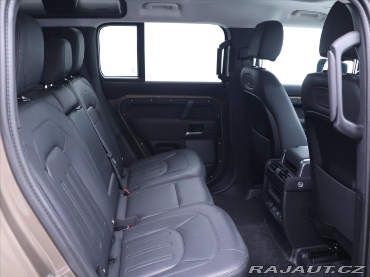 Land Rover Defender 3,0 D250 183KW 110 CZ AWD 2021