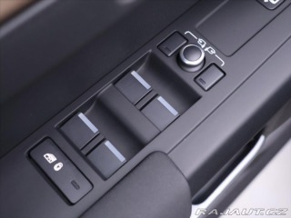 Land Rover Defender 3,0 D250 183KW 110 CZ AWD 2021
