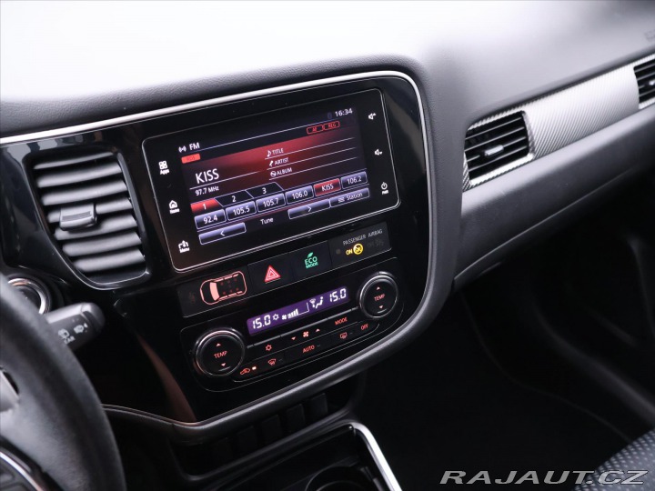 Mitsubishi Outlander 2,0 i 110kW Aut. 4WD CZ 1 2018