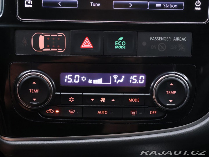 Mitsubishi Outlander 2,0 i 110kW Aut. 4WD CZ 1 2018