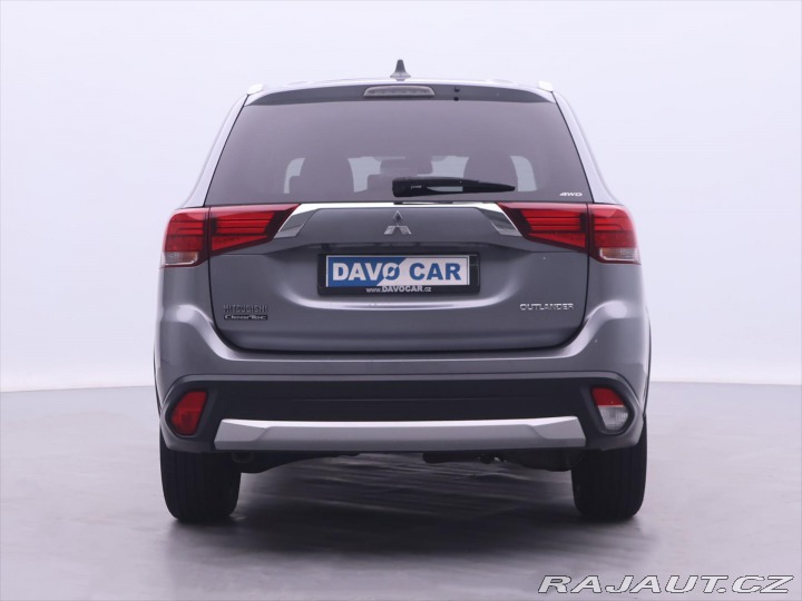 Mitsubishi Outlander 2,0 i 110kW Aut. 4WD CZ 1 2018