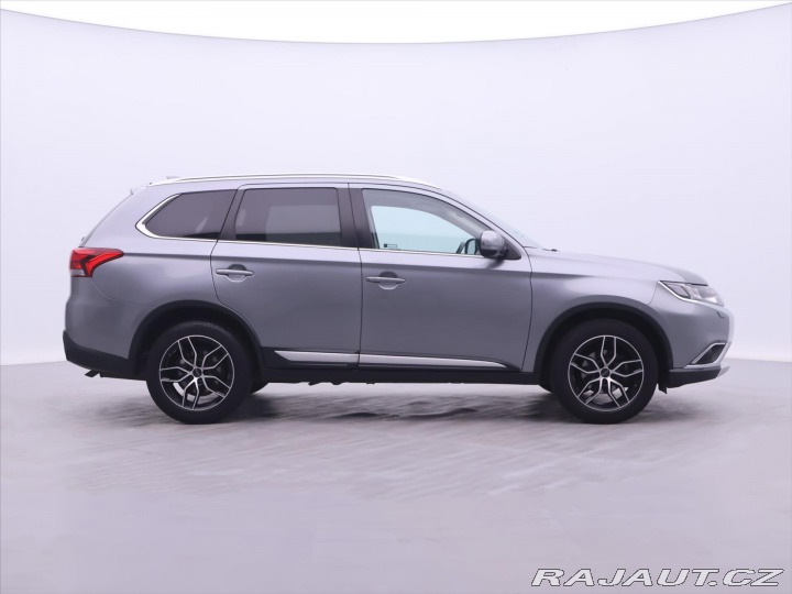 Mitsubishi Outlander 2,0 i 110kW Aut. 4WD CZ 1 2018
