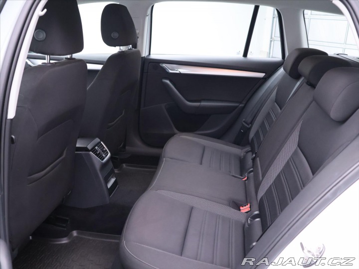 Škoda Octavia 2,0 TDI 110kW Ambition CZ 2017