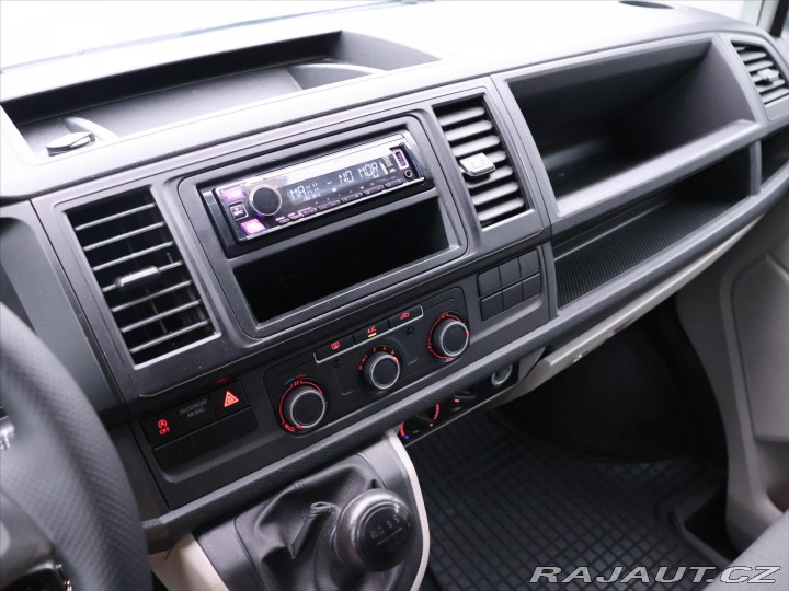 Volkswagen Transporter 2,0 TDI 75kW CZ 9-Míst Lo 2017