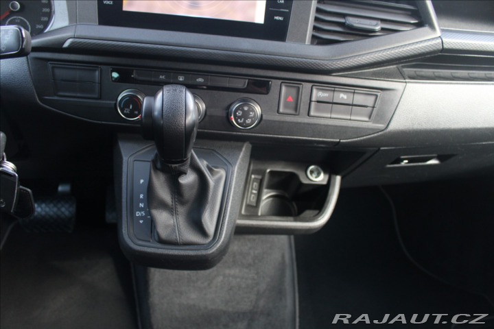 Volkswagen California 2,0 TDI DSG 4Motion BEACH 2020