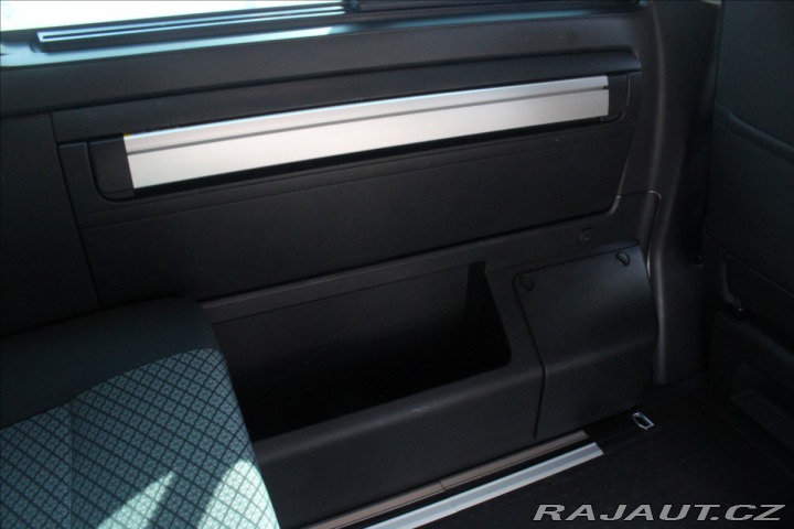 Volkswagen California 2,0 TDI DSG 4Motion BEACH 2020