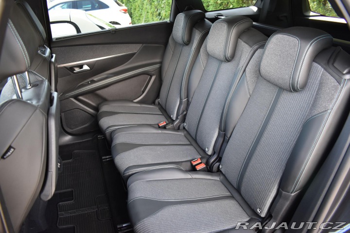Peugeot 5008 1.5BHDi*REZERVACE* 2021