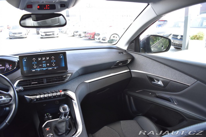Peugeot 5008 1.5BHDi*REZERVACE* 2021