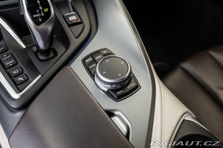 BMW i8  2015