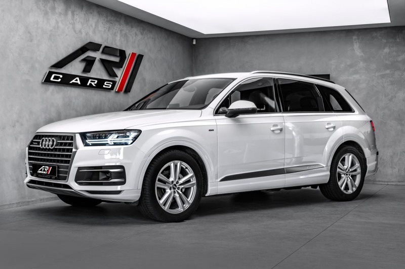 Audi Q7 3,0 TDI Q S-line Matrix V