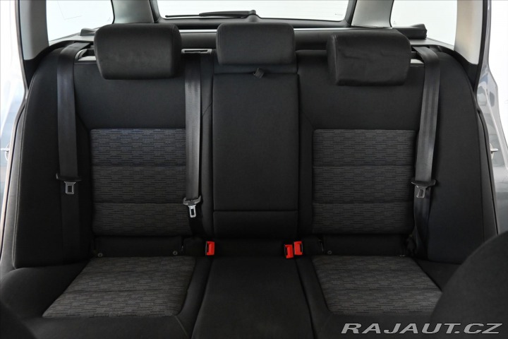Škoda Octavia 1,6 TDI 77 kW DSG Ambitio 2013