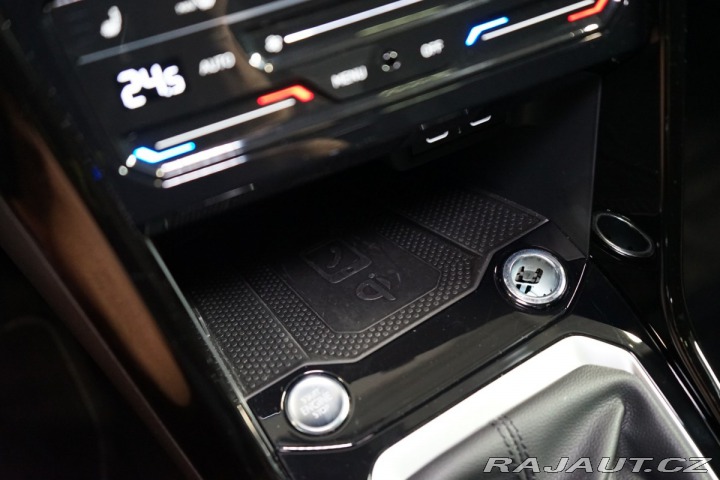 Volkswagen T-Roc 1.5 TSI*R-LINE*PEOPLE*ACC 2024