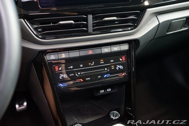Volkswagen T-Roc 1.5 TSI*R-LINE*PEOPLE*ACC 2024