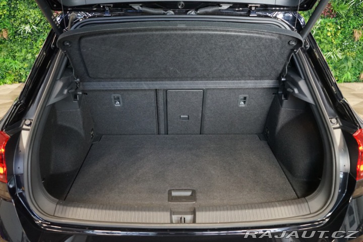 Volkswagen T-Roc 1.5 TSI*R-LINE*PEOPLE*ACC 2024