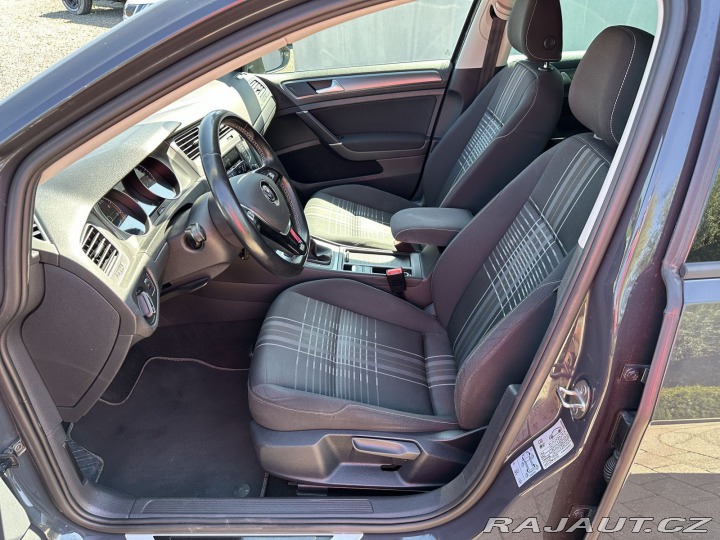 Volkswagen Golf 1,2TSI 81kW LOUNGE NAVI 2015