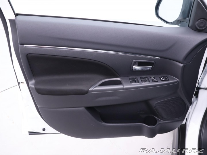 Mitsubishi ASX 1,6 MIVEC 86kW Invite Tem 2019