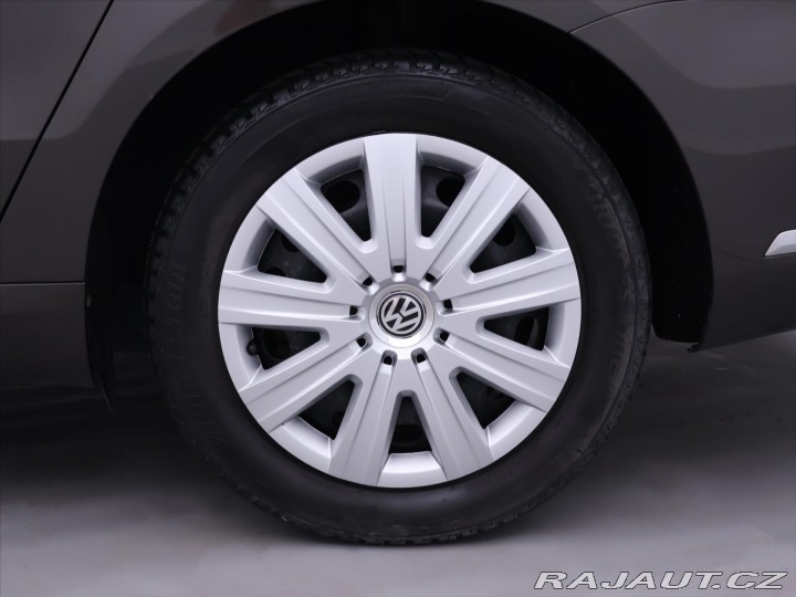 Volkswagen Passat 2,0 TDI 103kW DSG CZ Xeno 2012