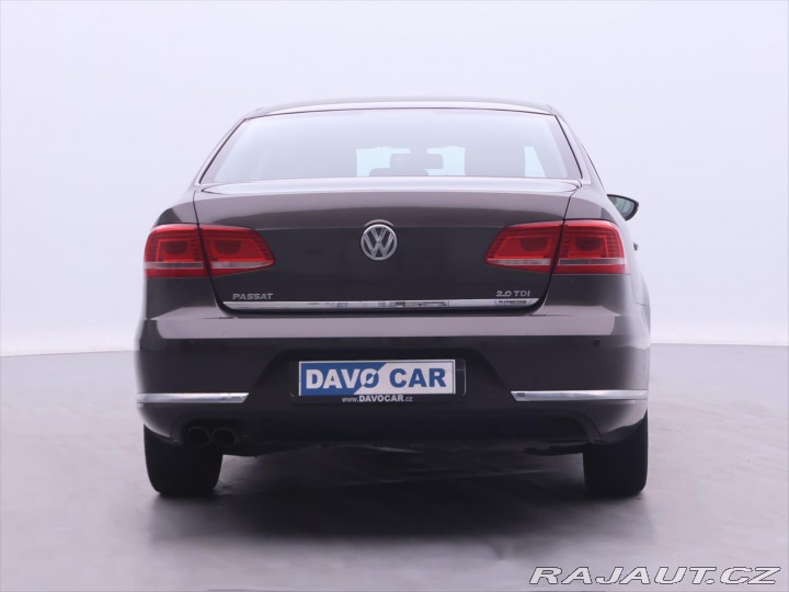 Volkswagen Passat 2,0 TDI 103kW DSG CZ Xeno 2012