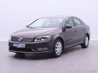 Volkswagen Passat 2,0 TDI 103kW DSG CZ Xeno 2012