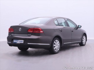 Volkswagen Passat 2,0 TDI 103kW DSG CZ Xeno 2012