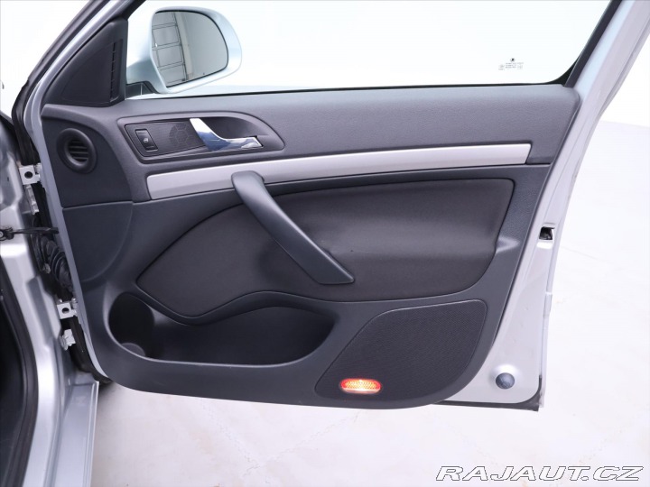 Škoda Octavia 1,6 TDI 77kW CZ Elegance 2011