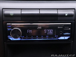 Škoda Octavia 1,6 i 75kW CZ Serv.Kniha 2004