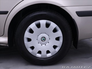 Škoda Octavia 1,6 i 75kW CZ Serv.Kniha 2004