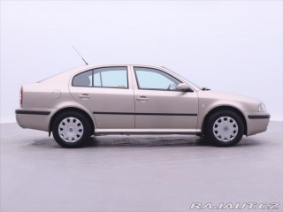 Škoda Octavia 1,6 i 75kW CZ Serv.Kniha 2004