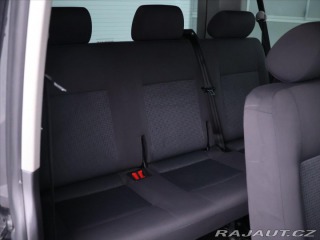 Volkswagen Caravelle 1,9 75kW CD 8.míst 2007
