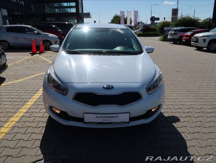 Kia Ceed 1,4 CRDi KLIMA 2012