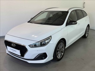 Hyundai i30 1,4 T-GDI STYLE 1.MAJITEL