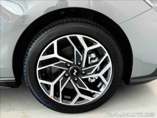 Hyundai i30 1,0 T-GDI NLINE SAFETY AT 2025