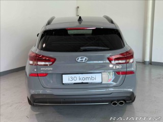 Hyundai i30 1,0 T-GDI NLINE SAFETY AT 2025