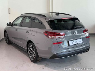 Hyundai i30 1,0 T-GDI NLINE SAFETY AT 2025