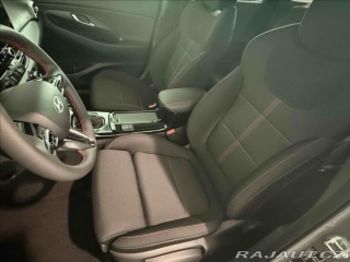 Hyundai i30 1,0 T-GDI NLINE SAFETY AT 2025