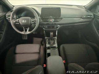 Hyundai i30 1,0 T-GDI NLINE SAFETY AT 2025