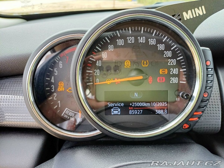 Mini Cooper 1,6 2017