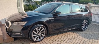Škoda Octavia IV kombi DSG STYLE G-TEC