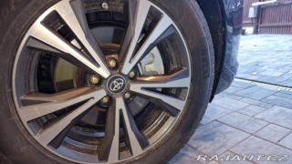 Toyota Ostatní modely Sienna 3,5   v6.4×4 2011
