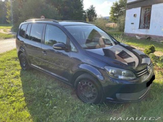 Volkswagen Touran 1,6 TDI 77kw 201 2010