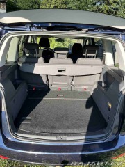 Volkswagen Touran 1,6 TDI 77kw 201 2010