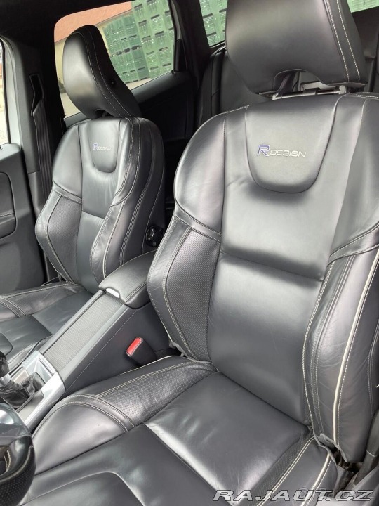 Volvo XC60 2,4 D5 R-DESING 158kW 1 2013