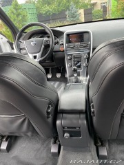 Volvo XC60 2,4   D5 R-DESING 158kW 1 2013