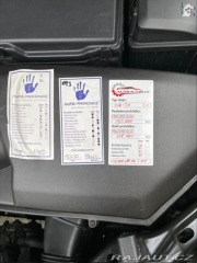 Volvo XC60 2,4   D5 R-DESING 158kW 1 2013