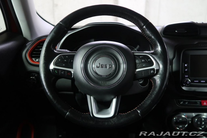 Jeep Renegade 1.4MultiAir,CZ,1Maj,4x4 2015