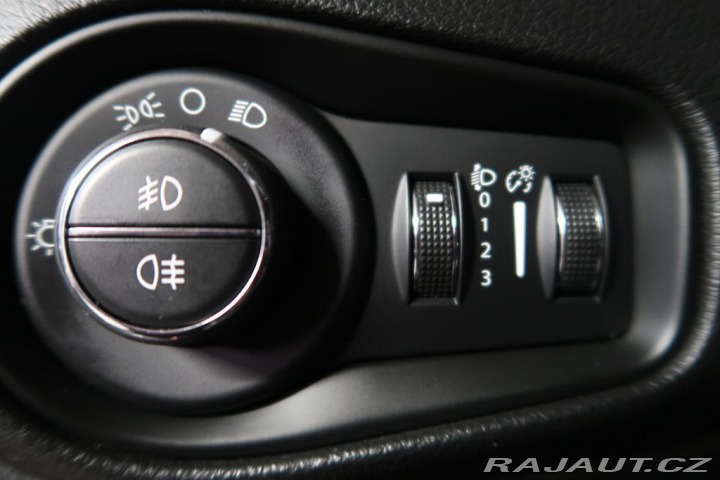 Jeep Renegade 1.4MultiAir,CZ,1Maj,4x4 2015