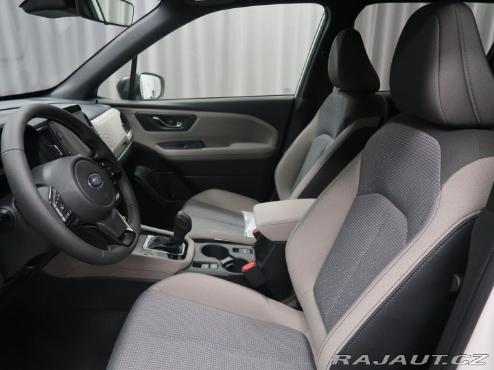 Subaru Forester COMFORT 4X4. K ODBĚRU IHN 2025